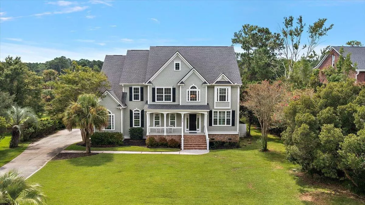 Mount Pleasant, SC 29466,2348 Darts Cove Way