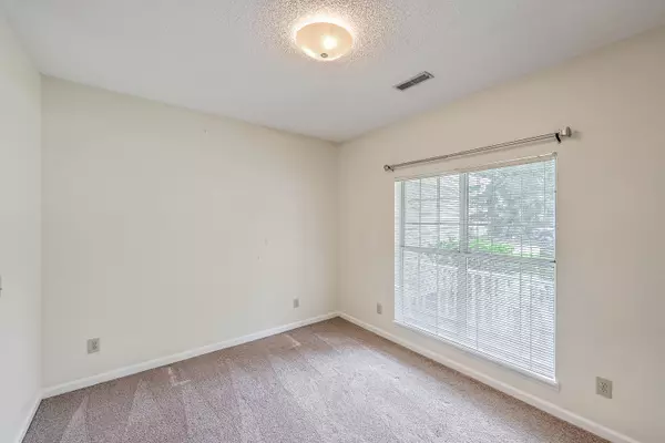 Mount Pleasant, SC 29464,1941 Oak Tree Ln