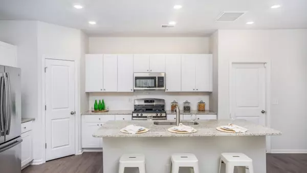 Summerville, SC 29486,355 Pine Crest View Dr