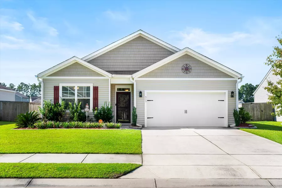 513 Wayton Cir, Moncks Corner, SC 29461