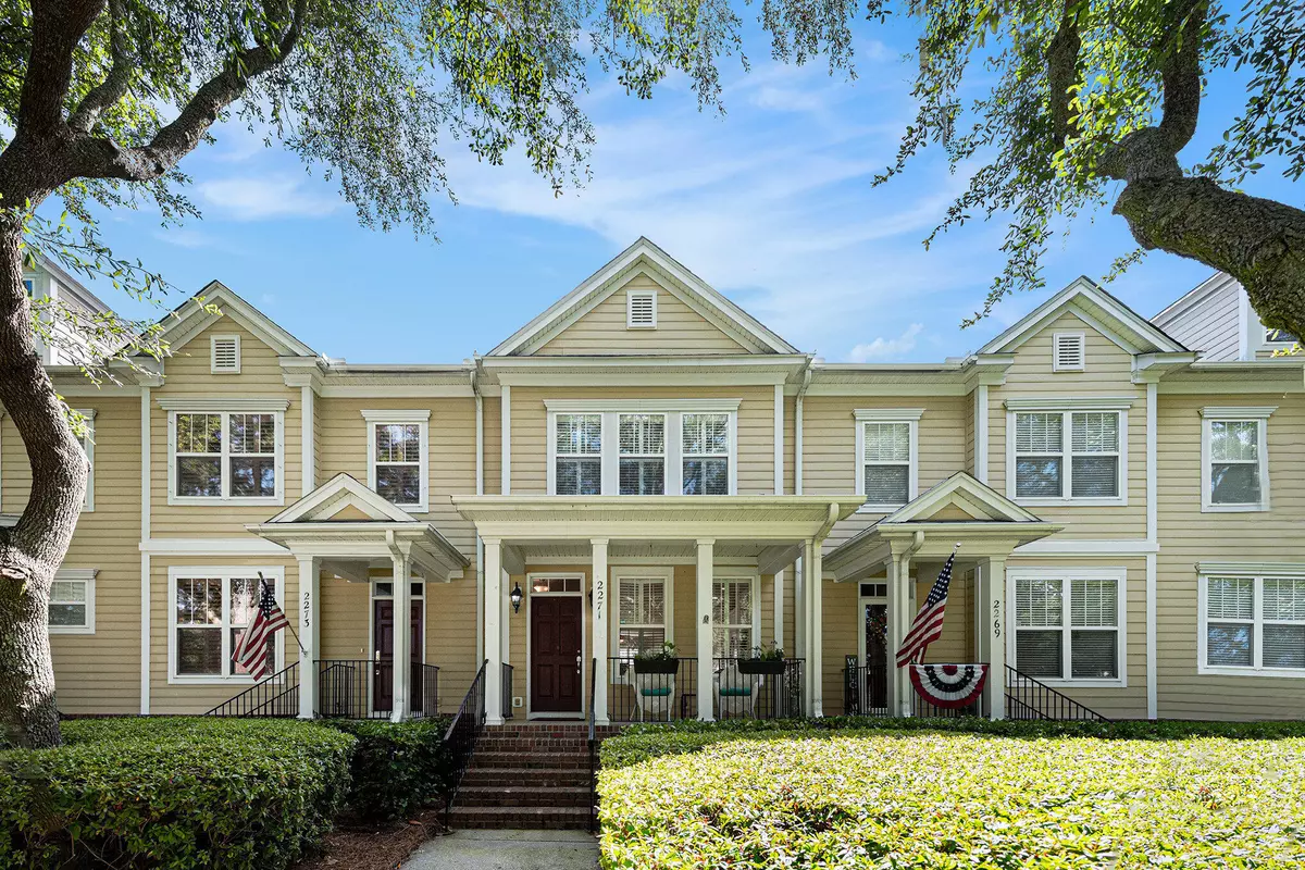 Charleston, SC 29492,2271 Daniel Island Dr