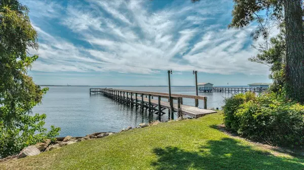 Manning, SC 29102,1184 Perch Dr