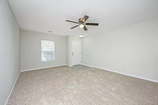 North Charleston, SC 29406,8537 Chloe Ln