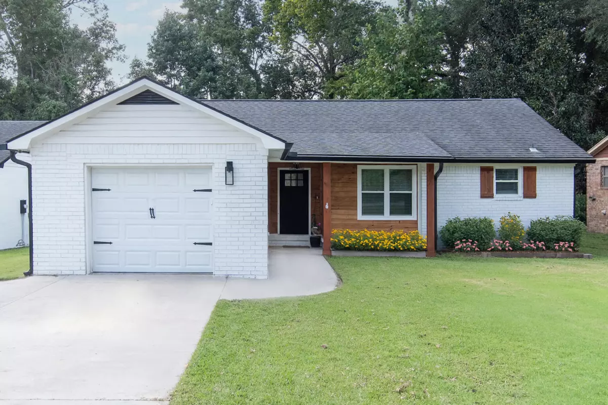 Goose Creek, SC 29445,430 Delmont Dr