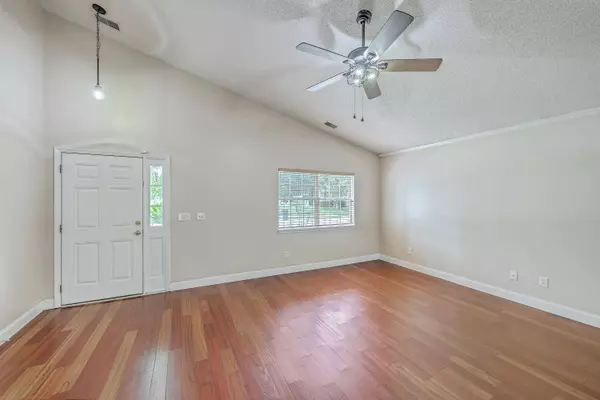 North Charleston, SC 29406,8099 Old London