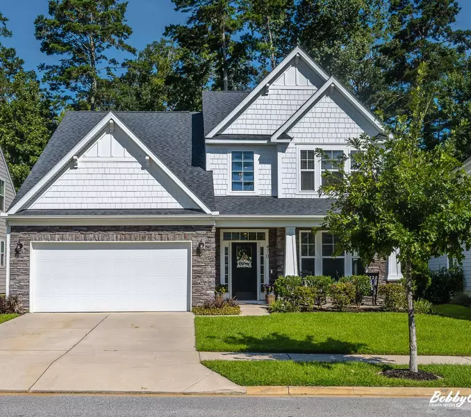 470 Coopers Hawk Dr, Summerville, SC 29483