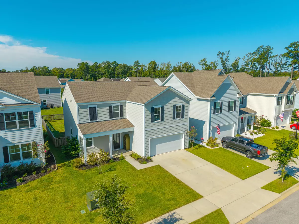 Summerville, SC 29483,433 Ribbon Rd