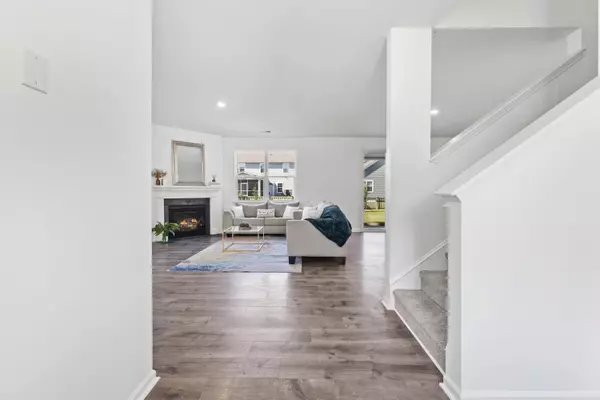 Summerville, SC 29483,433 Ribbon Rd