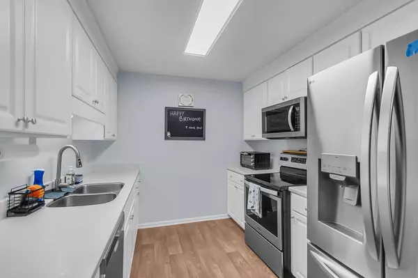 Summerville, SC 29485,102 Islington Ter