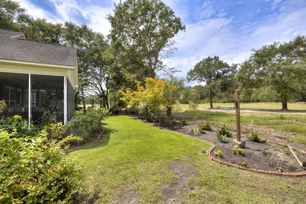 Manning, SC 29102,824 Bentwood Cir