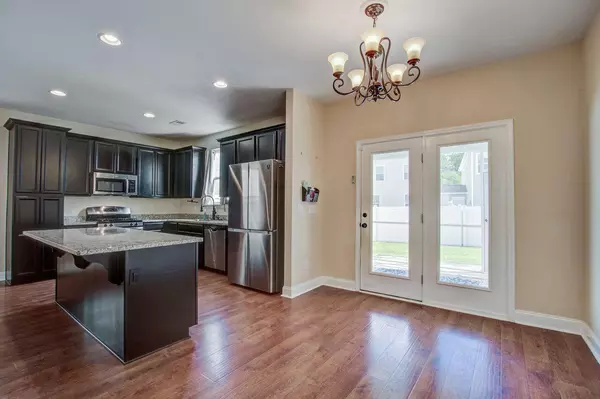 Summerville, SC 29483,3903 Poplar Grove Pl