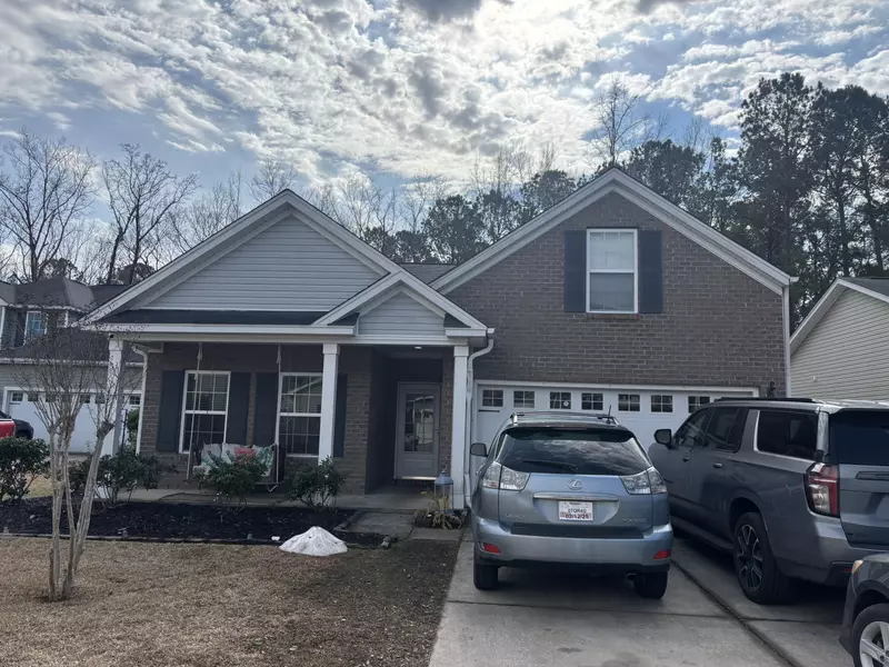 110 Maywood Dr, Moncks Corner, SC 29461