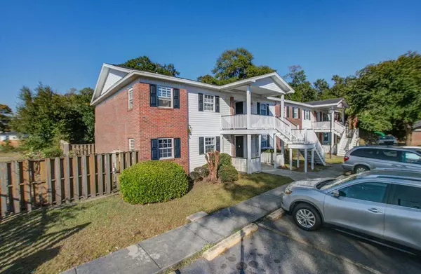 North Charleston, SC 29405,3930 Azalea Dr #I
