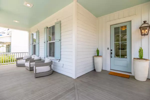 Johns Island, SC 29455,5738 Kiawah River Dr