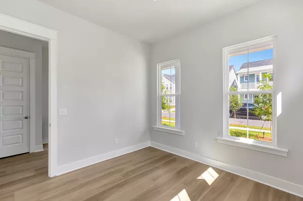 Summerville, SC 29486,257 Witherspoon St