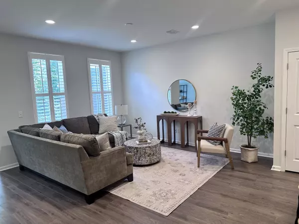 Charleston, SC 29412,804 Porcari St