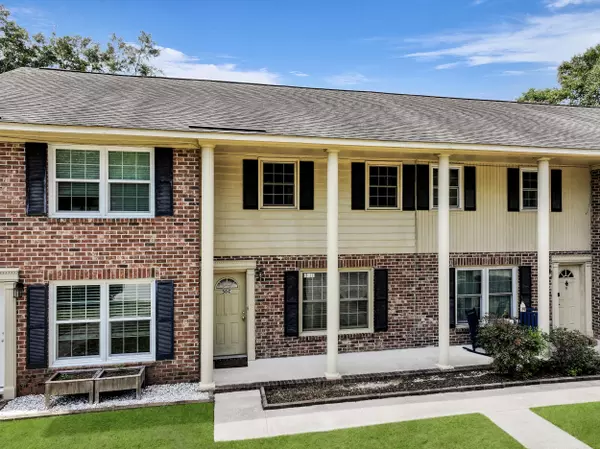 Charleston, SC 29412,50 Held Cir #C