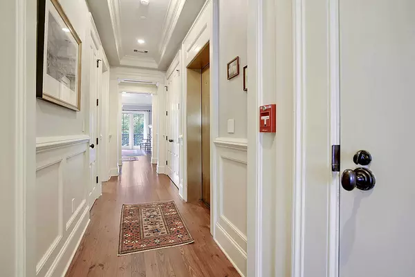 Charleston, SC 29401,36 Prioleau St #F