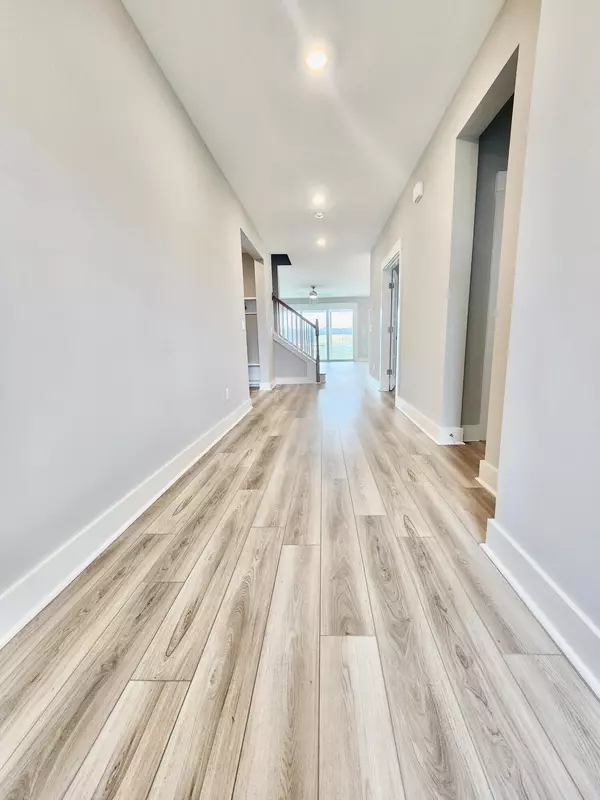 Summerville, SC 29486,112 Sandy Bend Ln