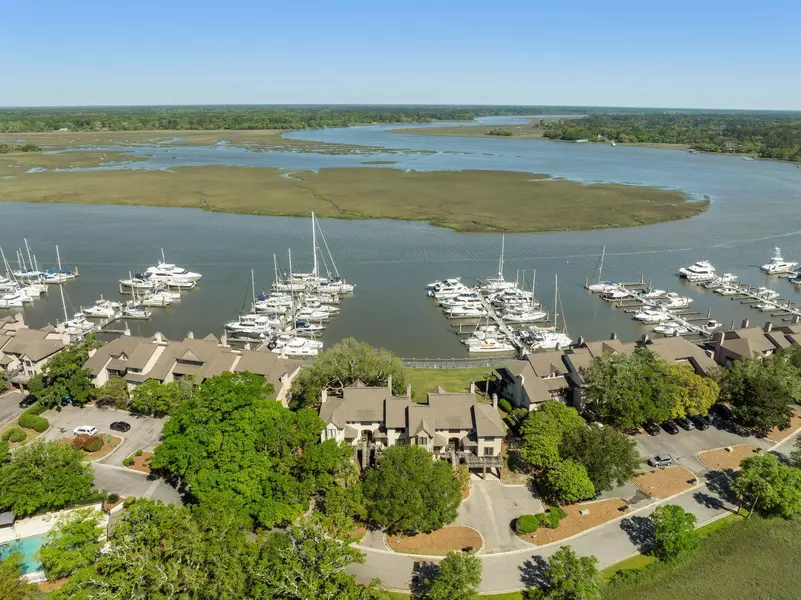 1934 Marsh Oak Ln, Seabrook Island, SC 29455