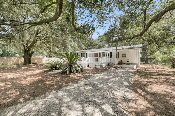 5059 Highway 162, Hollywood, SC 29449