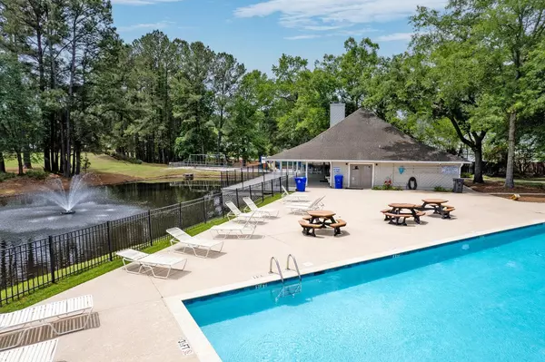 North Charleston, SC 29418,7955 Timbercreek Ln #1807