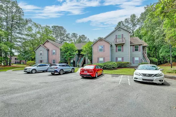 North Charleston, SC 29418,7955 Timbercreek Ln #1807