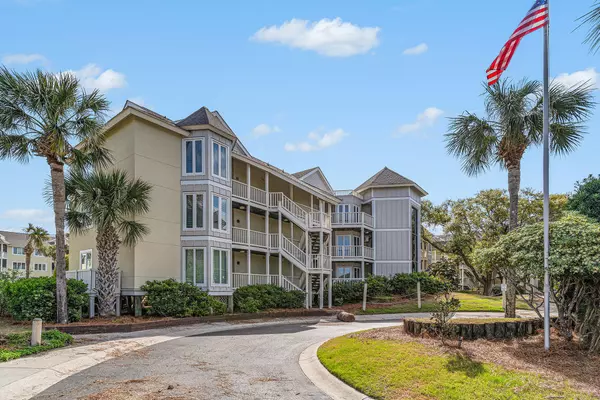 Isle Of Palms, SC 29451,9000 Palmetto Dr #C202