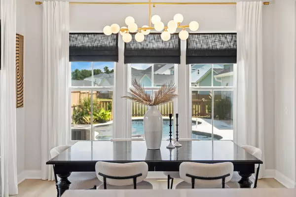 Summerville, SC 29485,263 Bird Song Path