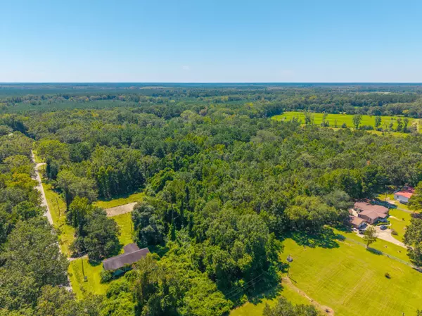 Jacksonboro, SC 29452,1718 Hope Plantation Lane