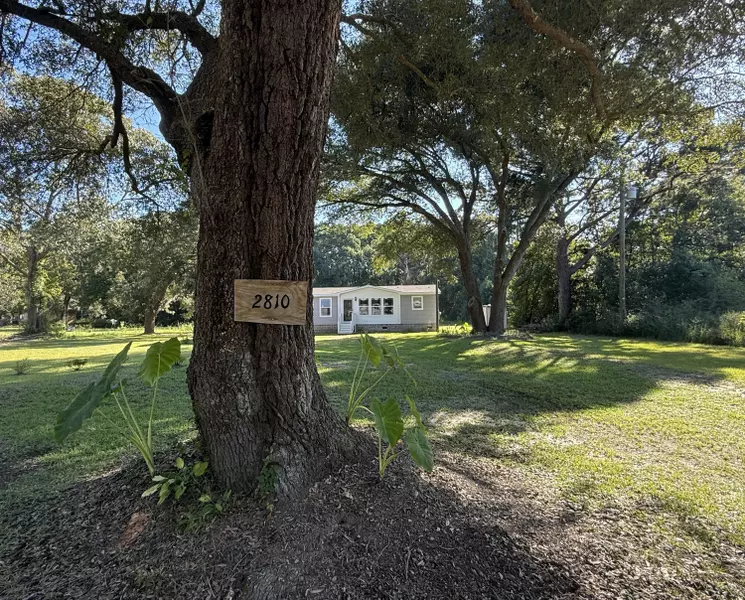 2810 Hwy 174, Edisto Island, SC 29438