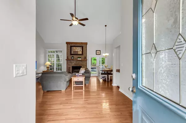 Mount Pleasant, SC 29464,862 Fairlawn Cir