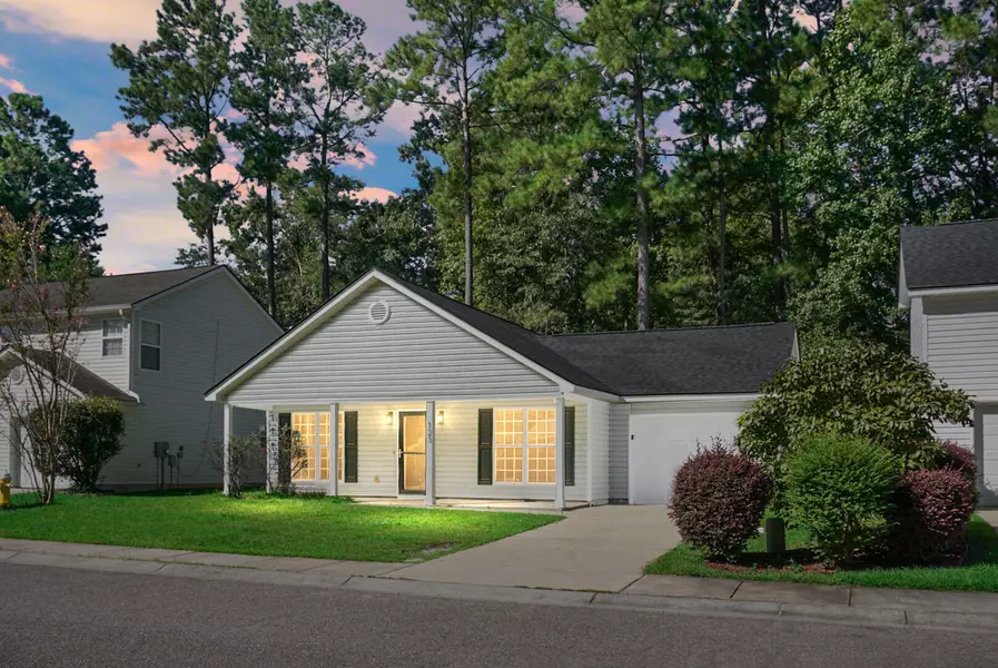 123 Trickle Dr, Summerville, SC 29483