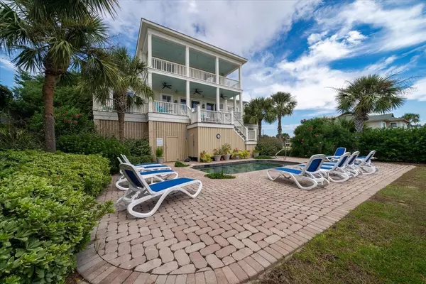 3002 Palmetto Blvd #6, Edisto Beach, SC 29438