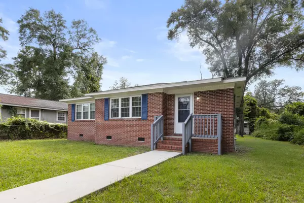 Walterboro, SC 29488,127 Lewis St