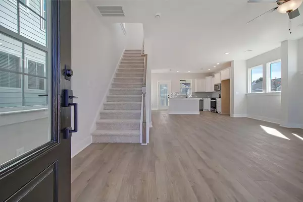 Summerville, SC 29486,517 Ivy Green Ln