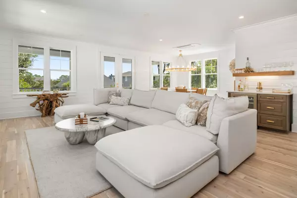 Edisto Island, SC 29438,42 Battery Park Rd