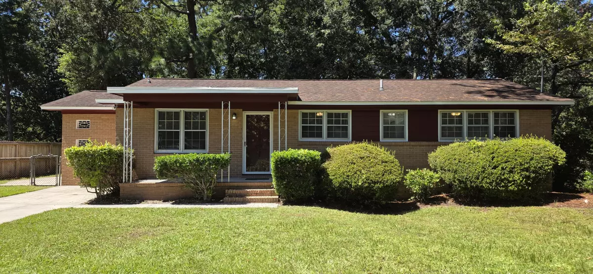 Charleston, SC 29407,1329 Foster St