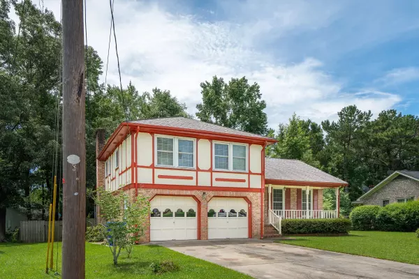 North Charleston, SC 29406,2425 Vistavia Rd