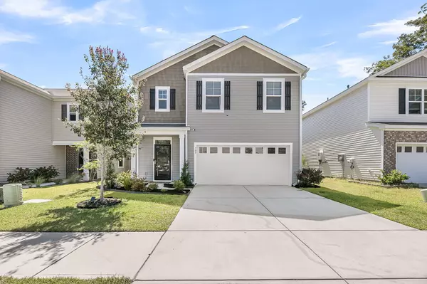 709 Pepperbush St, Charleston, SC 29414