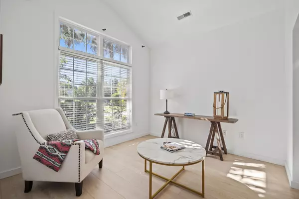 Mount Pleasant, SC 29466,1676 Jorrington St