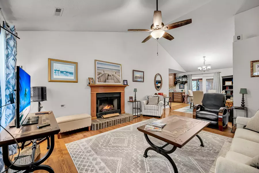 4300 Lavender Ln, North Charleston, SC 29420