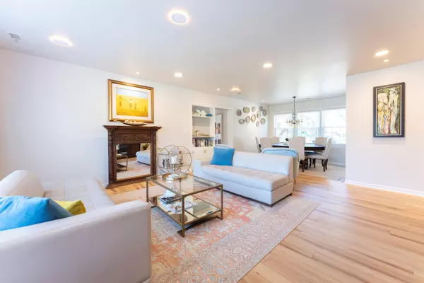 Isle Of Palms, SC 29451,9 20th Ave