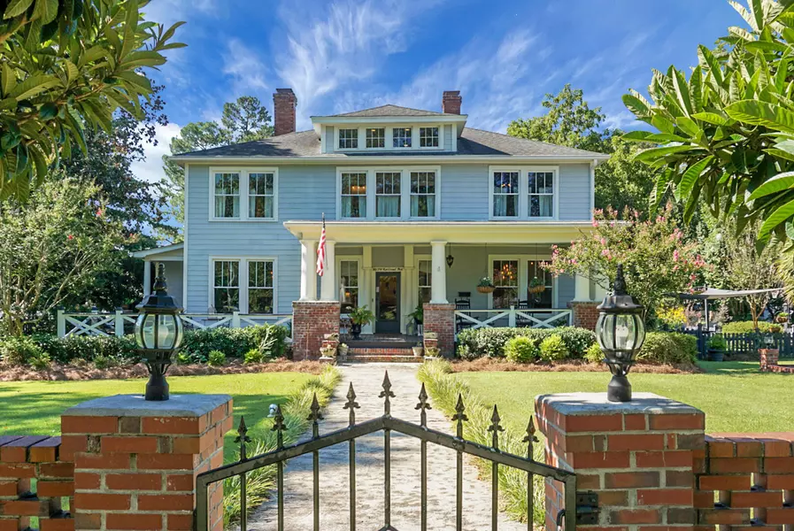 103 SW Railroad Ave, Saint George, SC 29477