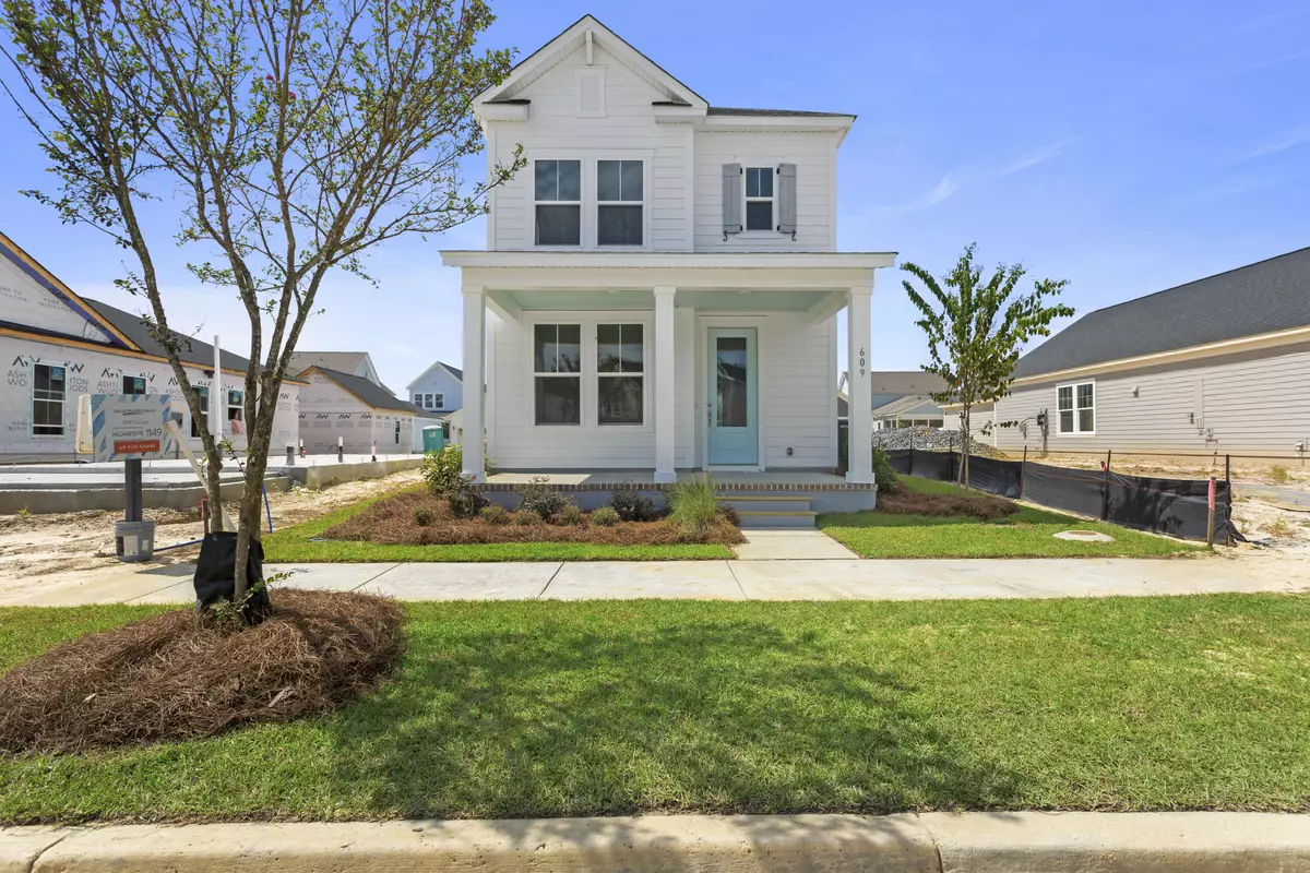 Summerville, SC 29486,783 Blueway Ave