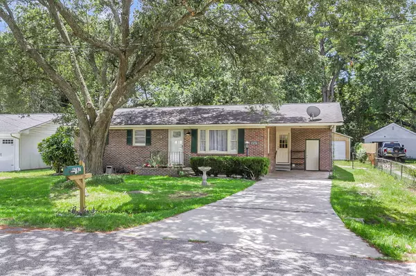 4767 June St, North Charleston, SC 29405