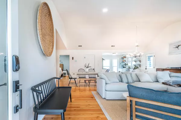 Edisto Island, SC 29438,3115 Myrtle St