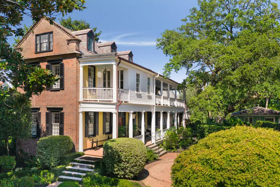 82 Pitt St, Charleston, SC 29403