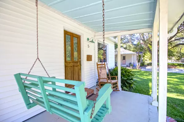 Charleston, SC 29407,5 Jerry Dr