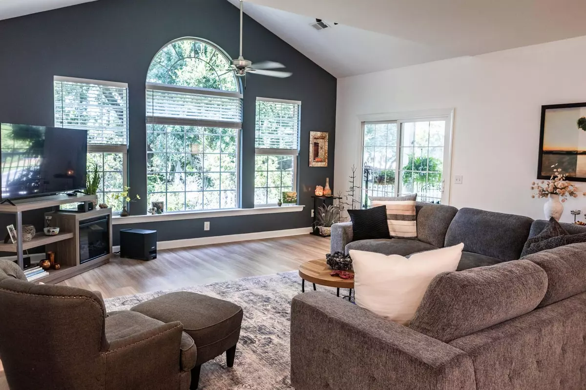 Summerville, SC 29485,168 Golfview Ln